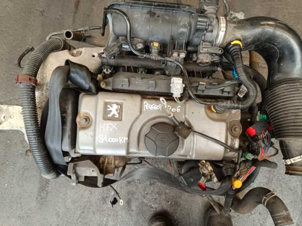 MOTEUR CITROEN/PEUGEOT 206 1.1 ESSENCE HFX - Vue 2